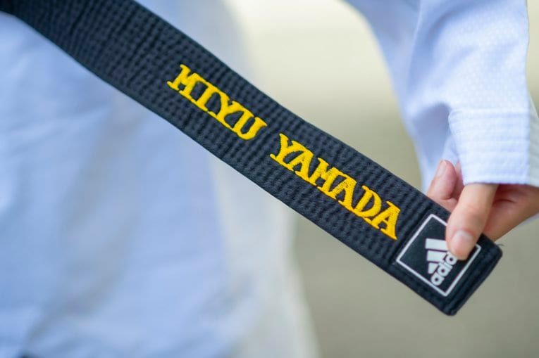 「首が“くの字”に曲がって…」テコンドー山田美諭27歳が語る“壮絶な過去”…現在は信金に毎日勤務「庶務の勉強をしています」＜五輪5位入賞＞(6)