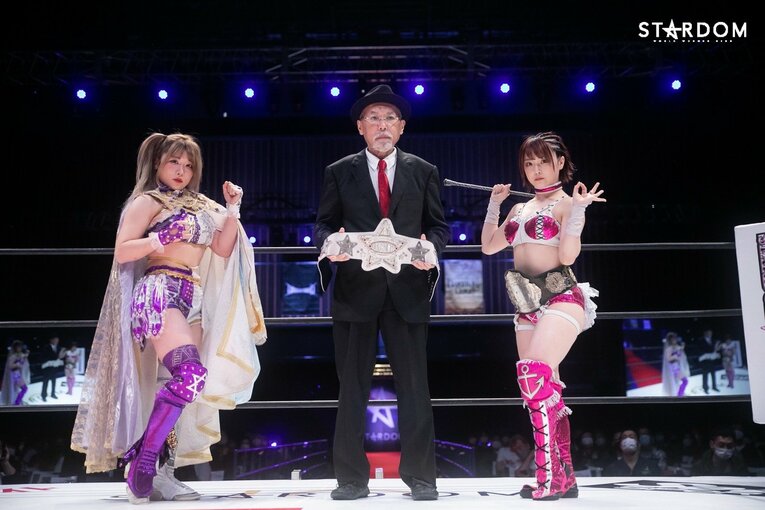 2021年4月、当時中野たむが保持していた「白いベルト」に挑戦したなつぽい　©STARDOM