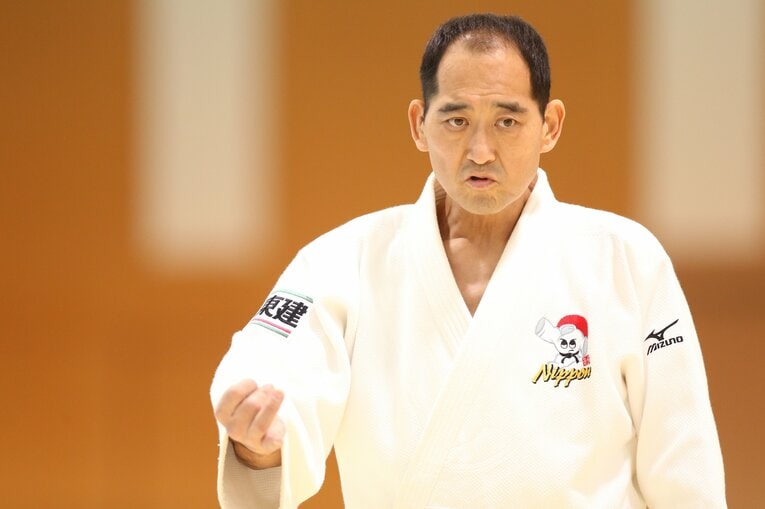 病と闘いながらも、最後まで柔道家であり続けた父・仁さん（写真は2014年11月全日本男子ジュニア強化合宿）©︎AFLO SPORT