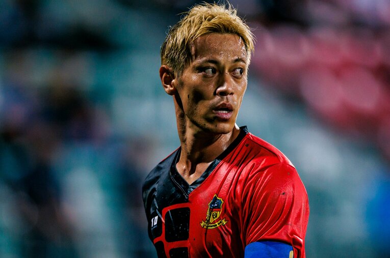 今月ブータン1部リーグに出場した本田圭佑。指導者のS級ライセンス制度に異議を唱え続けている ／ photograph by Kiichi Matsumoto