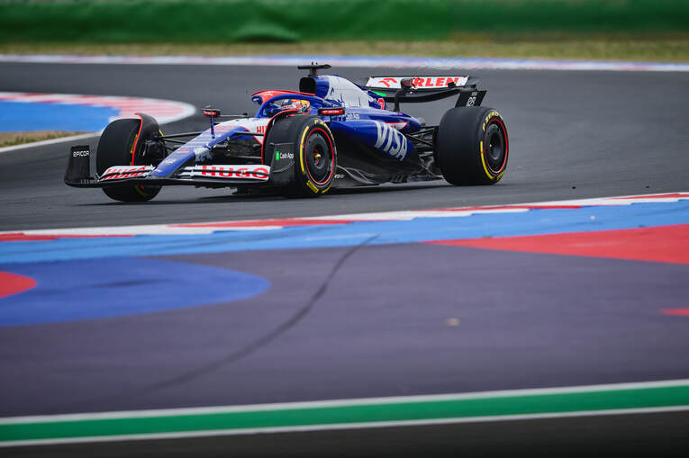 角田裕毅が走らせる、ビザ・キャッシュアップRBの2024年の新車VCARB 01　©Getty Images / Red Bull Content Pool