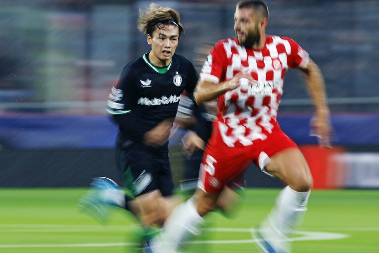 日本代表FW上田綺世は「勝っても無念そうだった」CL初ゴールを逃す“PK失敗”だけでなく…点取り屋のプライドを現地撮影カメラマンは見た(7)