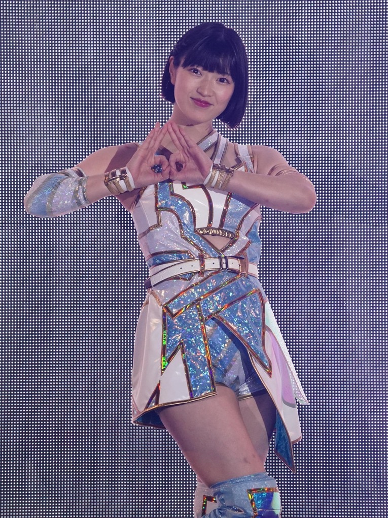 入場するさくらあや　©Essei Hara