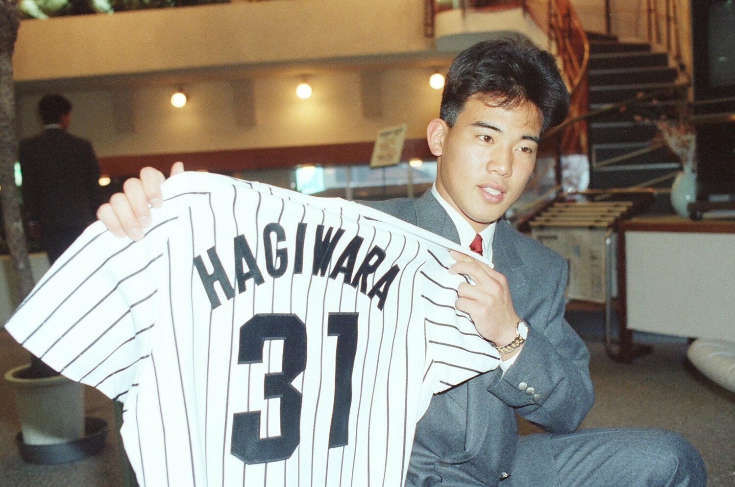 田口壮「阪神に行きたくない10カ条」を阪神出身スカウトに仕掛けられ…「阪神に行きたい」萩原誠1位指名に流れた阪神の“無難”という伝統＜Number Web＞ photograph by SANKEI SHIMBUN