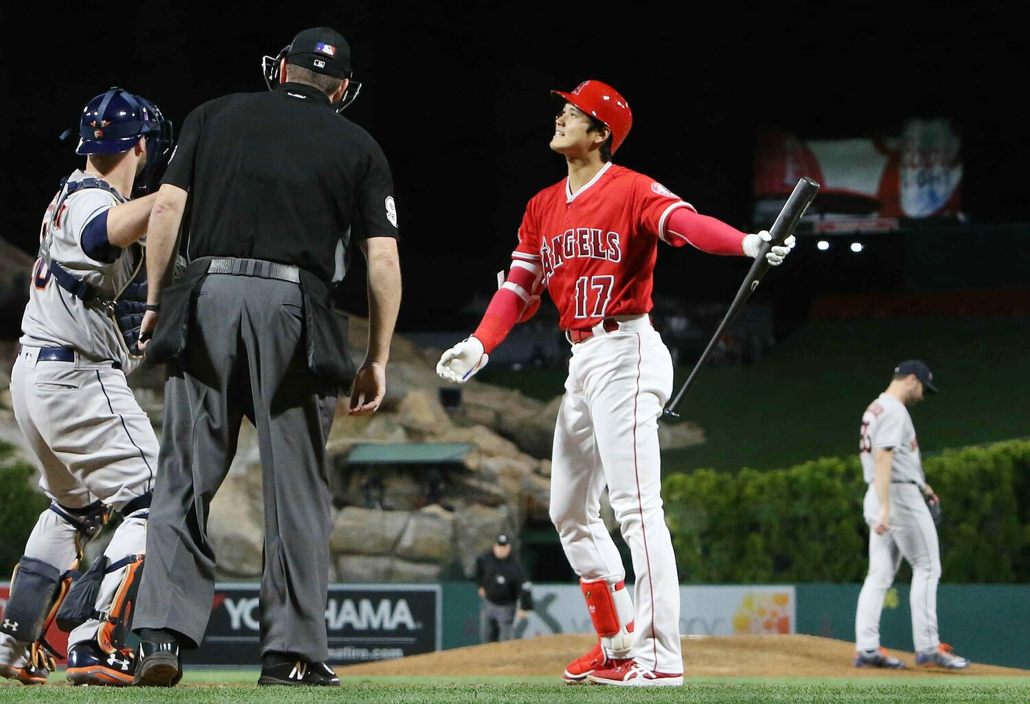 2018年、バーランダーから三振を喫して悔しそうな大谷　©JIJI PRESS