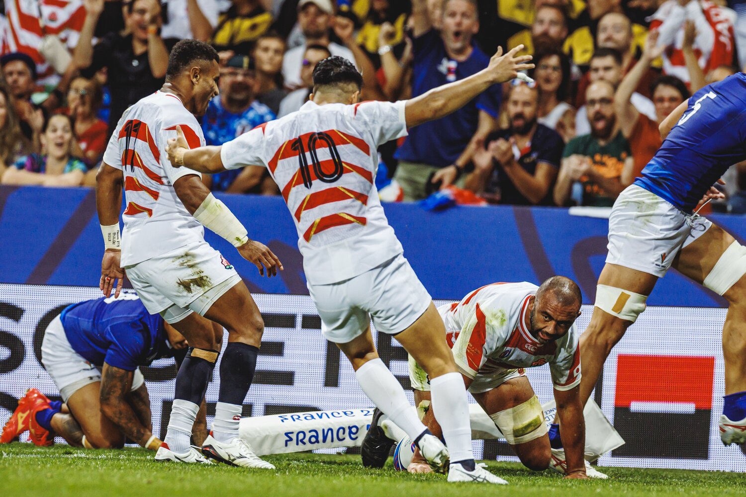 32分、リーチマイケルのトライ【2枚目／全2枚】 ©Kiichi Matsumoto