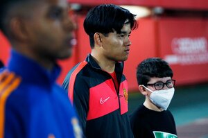 【レアル戦も見る】「クボ潰しにロドリゴが戻ってこない？」 “レアルでのライバル”に削られた久保建英… 手痛い敗戦の内実〈撮影者の視点〉