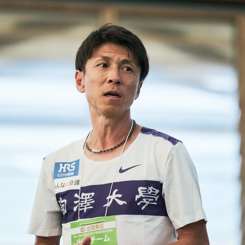 駒澤大学陸上部 箱根駅伝4連覇記念シャツ 箱根駅伝4連覇を果たした駒