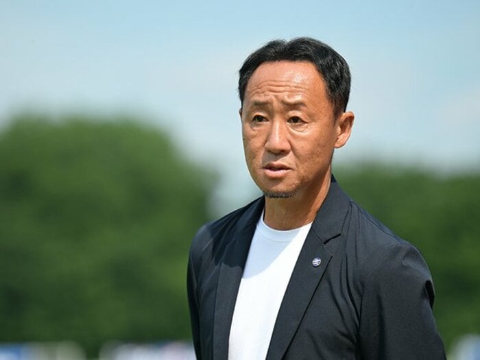 ブラジル人記者の町田ゼルビア本音評価「良い意味で嫌らしい」筑波大戦“ラフプレー論争”には「クロダ監督…ブラジルの監督のようだ」<Number Web> photograph by FCMZ