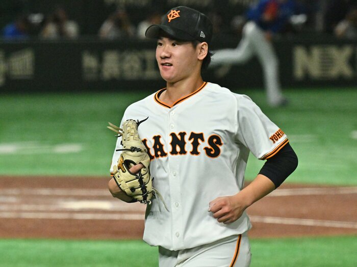 「久しぶりに出てきた左のパワーピッチャー」巨人6年目の井上温大(23歳)が覚醒…元中日の左腕エース・今中慎二が絶賛する「ピッチングの秘密」とは<Number Web> photograph by Hideki Sugiyama