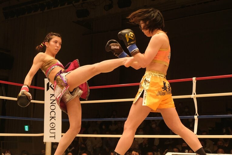 ぱんちゃん璃奈が13戦全勝で文句なしの「トップファイター」に…それでも“若い女子選手ならでは”の偏見、SNS誹謗中傷との闘いが続く(12)
