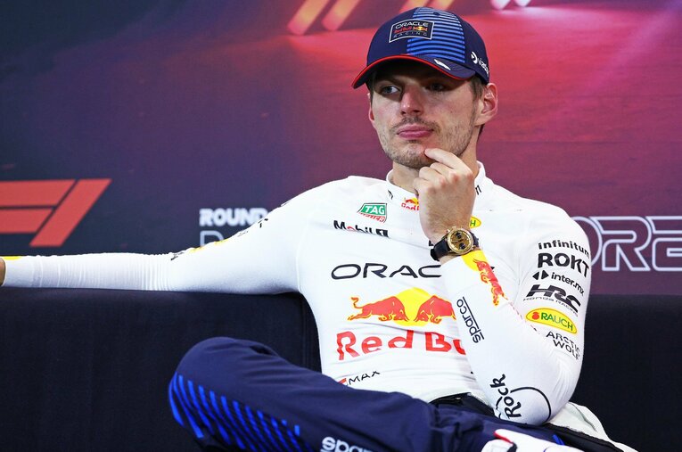 2位となったシンガポールGP決勝後の会見で、言葉も笑顔も少なかったフェルスタッペン ／ photograph by Getty Images / Red Bull Content Pool