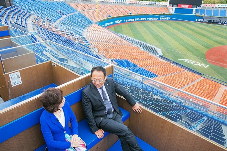 岡田武史と南場智子が語るスタジアムという場所の特権性とは。(2)