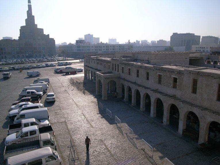 カタールの街中（2009年）　©Naoya Sanuki