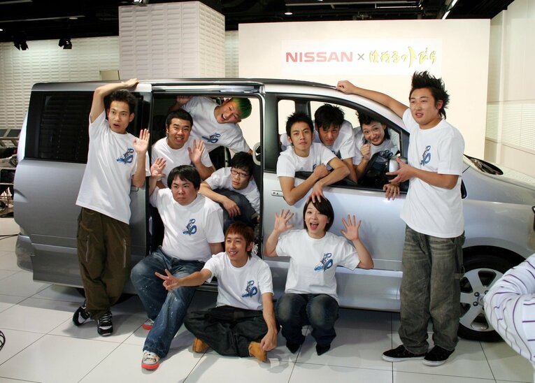 キングコングなど人気若手芸人が活躍した「はねるのトびら」（写真は2006年）©︎Sankei Shimbun