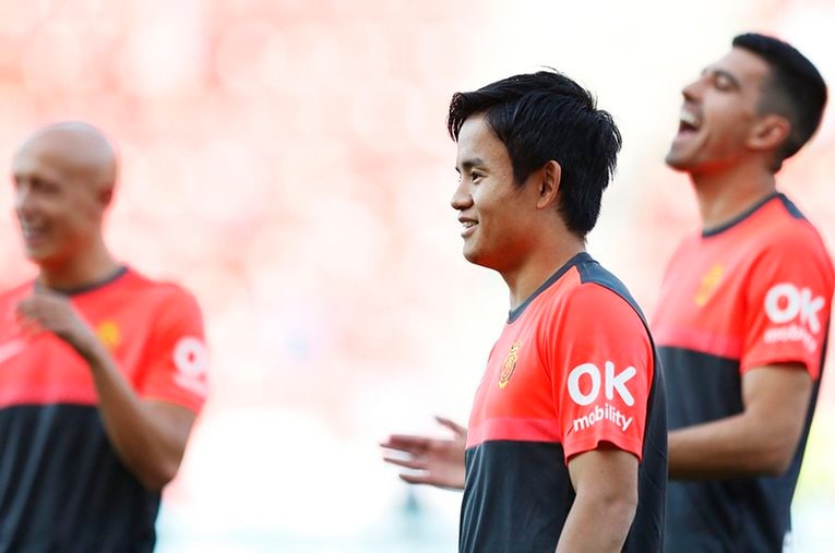 マジョルカに再び加わった久保（オリジナルのプレー写真は関連記事などからご覧になれます） ／ photograph by Daisuke Nakashima