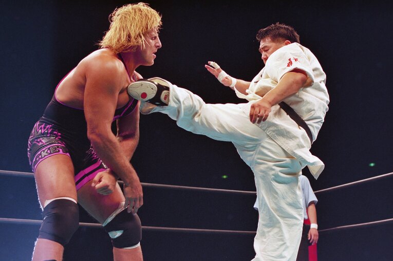 1994年5月。WWFマニアツアーに参戦した青柳政司