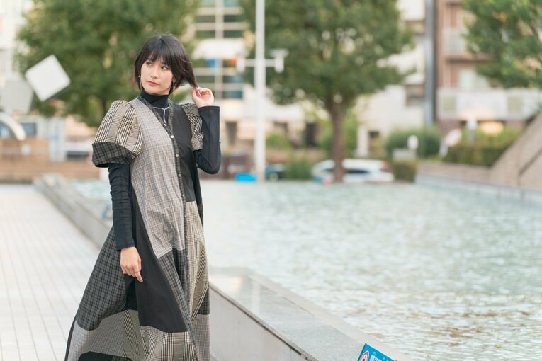 「“ラウンドガール不要論”をどう思う？」人気ラウンドガール・来栖うさこに“グラドル界と格闘技”の関係を聞いてみた〈特別グラビア〉(24)