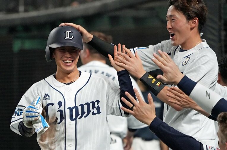 昨シーズン、一軍デビューを果たした西武・滝澤夏央（19歳）「将来的には源田さんのような選手になりたいです」（写真は2022年） ／ photograph by Sankei Shimbun