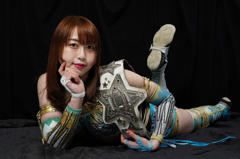 「もうプロレスを続ける資格が…」スターダム・上谷沙弥が苦悩の先に見つけた“答え”「飛べる今のうちに飛びたいんです」《特別グラビア》(40)
