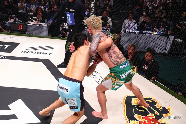『RIZIN LANDMARK 5』斎藤裕vs平本蓮　©RIZIN FF