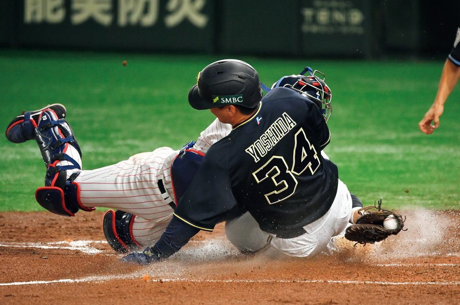 吉田凌が断ち切り、引き寄せた「流れ」。第5戦 ヤクルト 5-6 オリックス<Number Web> photograph by Hideki Sugiyama