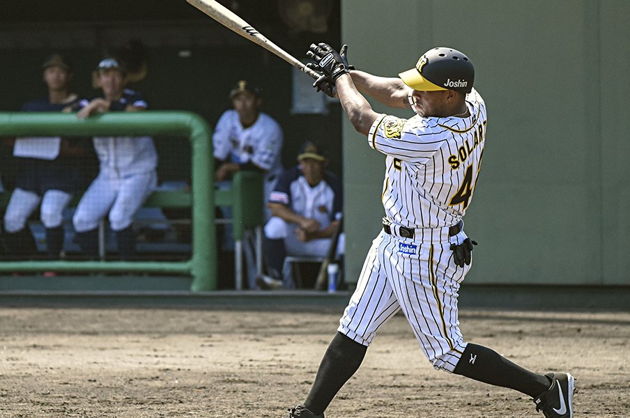 阪神の先発陣に“白星”がつかない。藪恵壹が考える不振脱却のポイント。<Number Web> photograph by Kyodo News