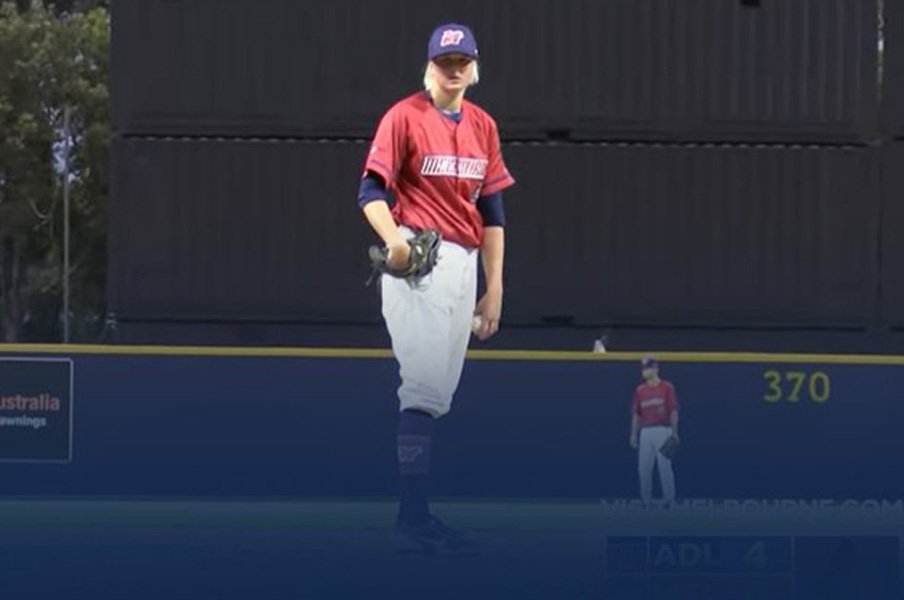 ベーブ・ルース「女性は脆すぎる」 野球の神様を三振させた投手は“性差別”で引退…米大学野球を目指す女性豪州リーガー17歳の未来は?<Number Web> photograph by 球団公式Twitterより