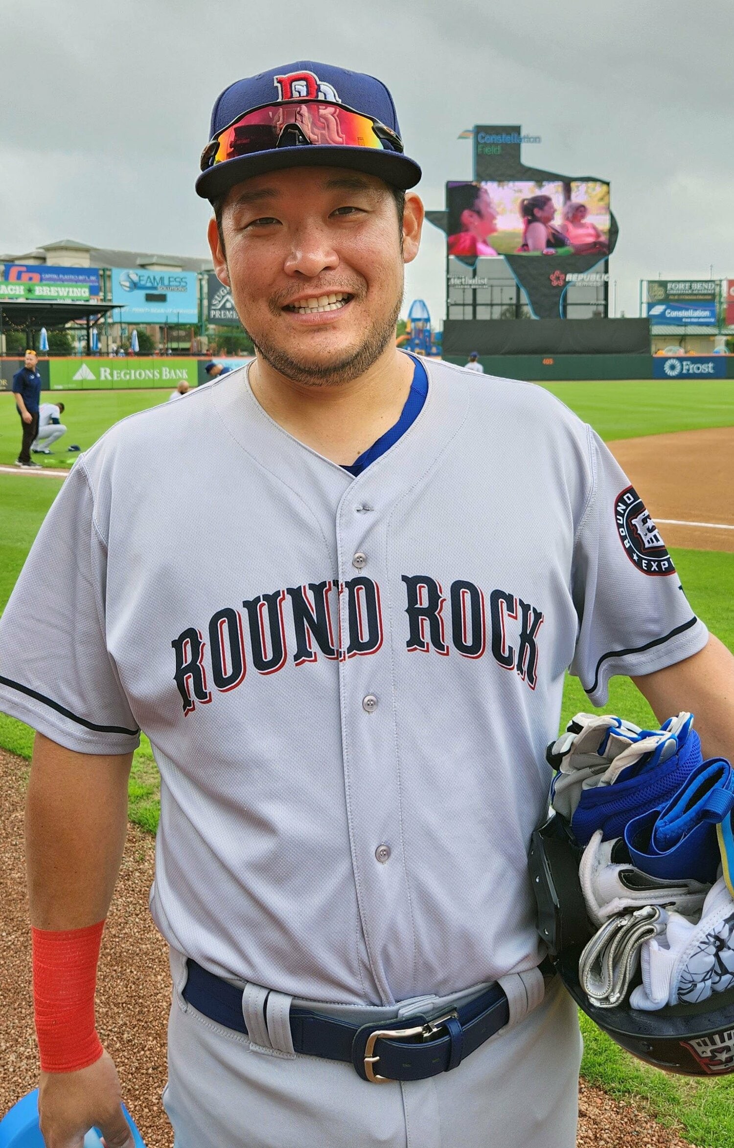 2023年、テキサス・レンジャーズの傘下3Aのラウンドロック・エクスプレスでプレーした時の筒香　©KYODO