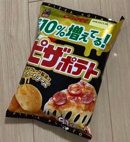 ピザポテト（カルビー）