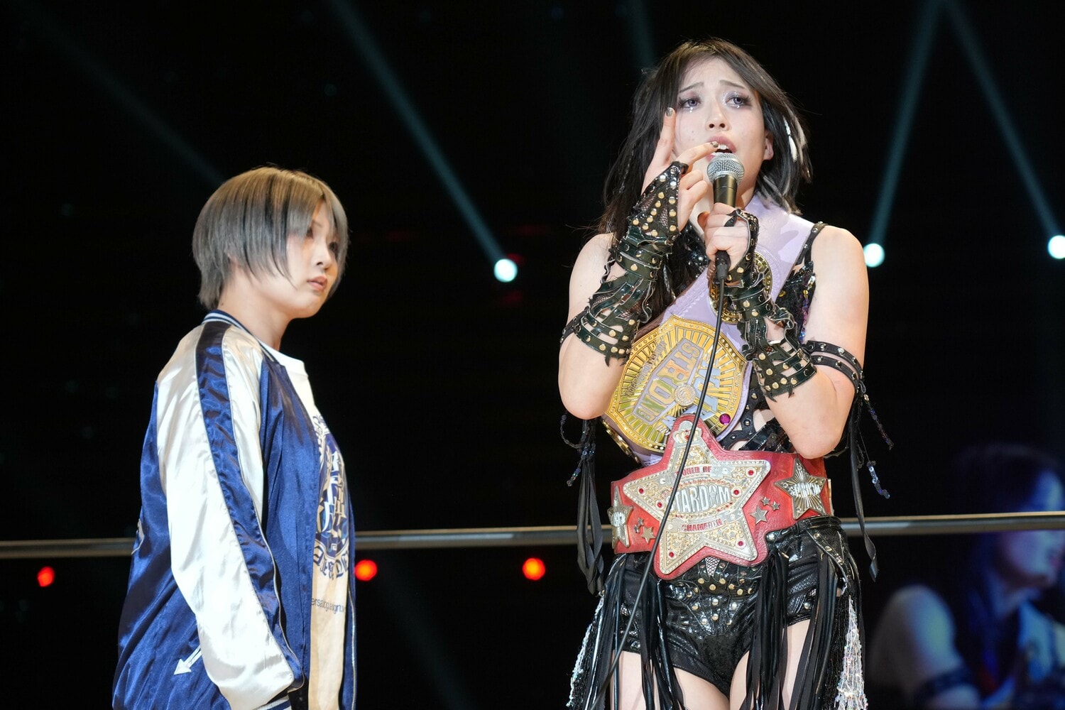 上谷沙弥に挑戦を表明した安納サオリ。11月3日、大田区総合体育館　©Essei Hara