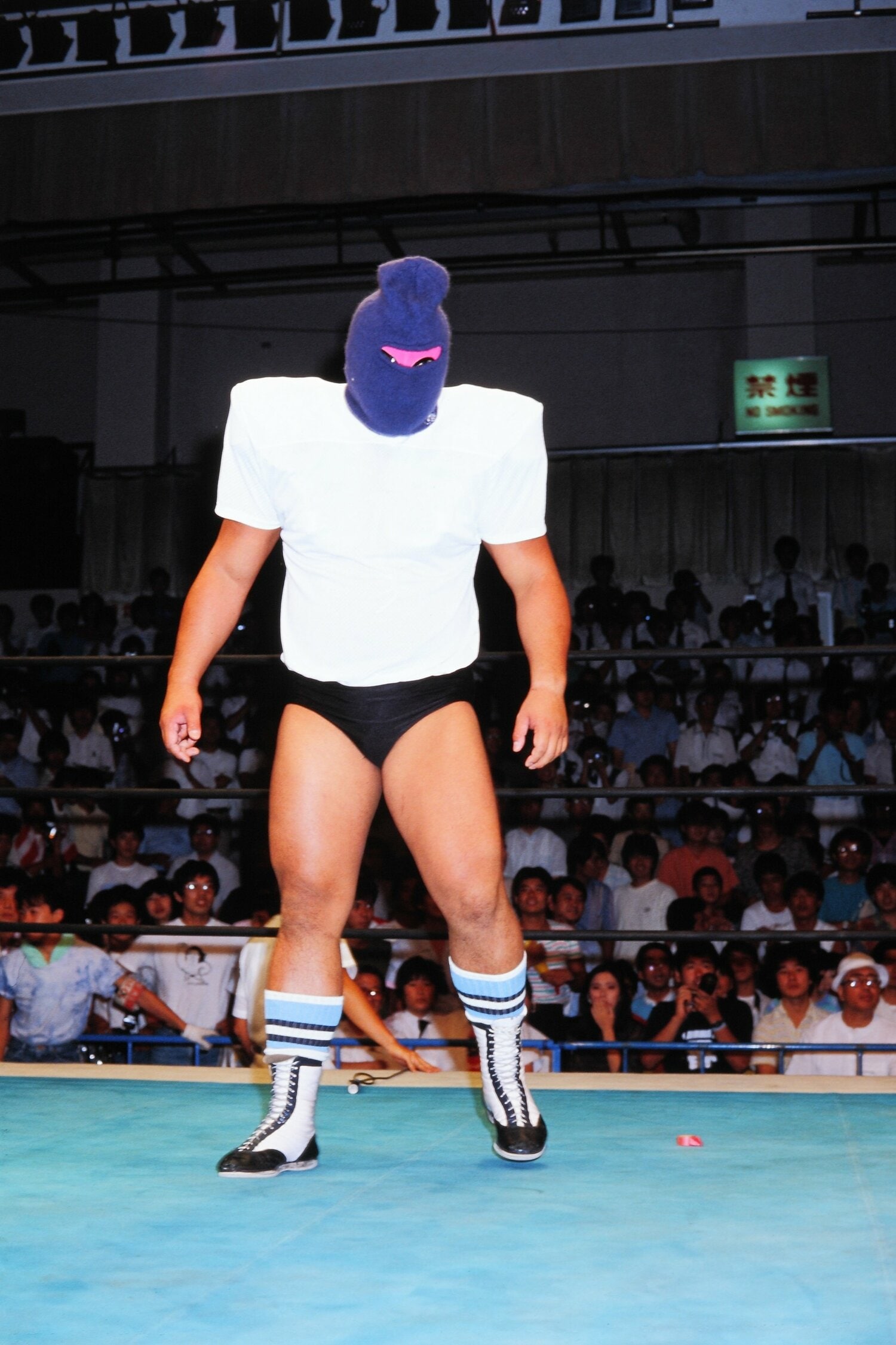 新日本に初登場したストロング・マシン　©AFLO