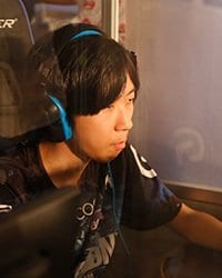 Yutapon　18歳　愛知県生まれ。