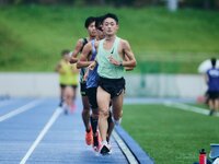佐藤悠基が新作シューズを体験］日々のトレーニングの質を上げる