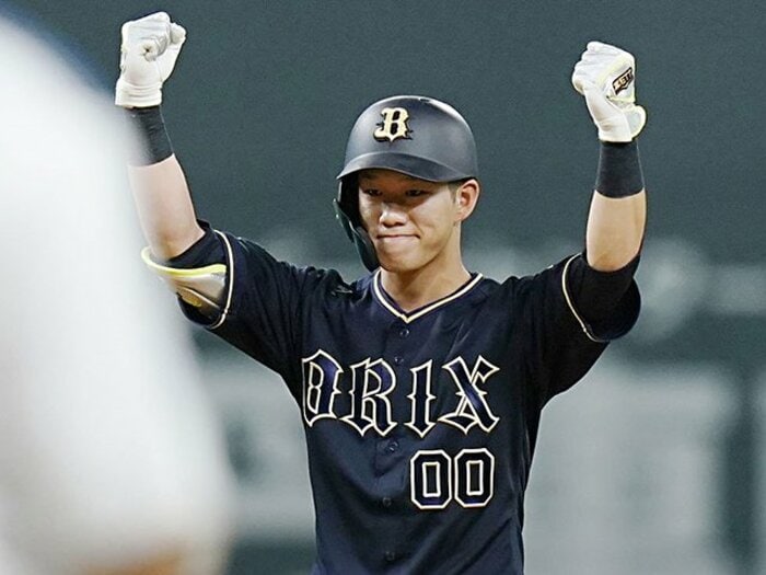 難病と闘うオリックス西浦颯大、医師に「復帰は8割強無理」と言われても淡々と前を向ける理由<Number Web> photograph by Kyodo News