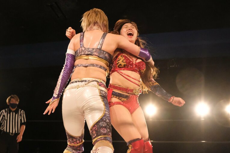 舞台の脚本演出も手がける女優が“エンタメ”リングで漏らした本音とは？ 松井珠紗22歳のプロレス愛「“ごっこ”で終わりたくない」(40)