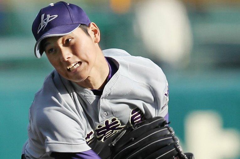 高校時代の大谷翔平。1年時、まさかのコールド負けを喫した試合のマウンドには大谷の姿があった ／ photograph by JIJI PRESS