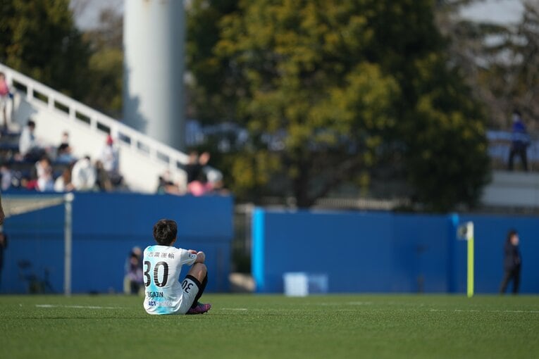 J3開幕戦 YS横浜vs FC岐阜　©︎Akito Iwamoto
