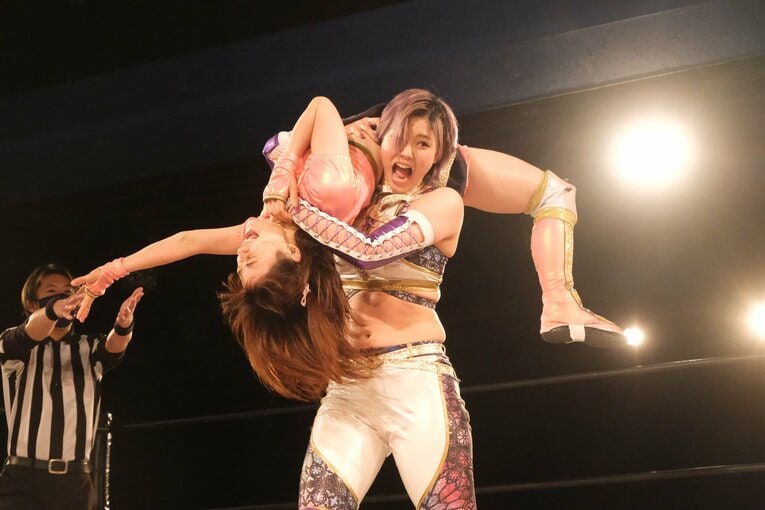 サイコロで勝敗が決まる？ 人気団体が “脱プロレス”で見せる女優たちのチャレンジとは…エース青野未来「エンタメだけど闘いがある」(18)