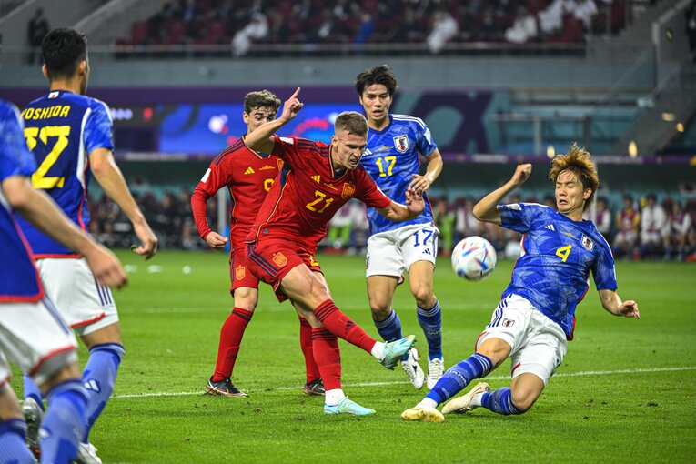 スペイン戦前半はシュート5本（枠内3本）を浴びた。反対に日本はシュート2本（枠内ゼロ）だった　©Takuya Sugiyama／JMPA