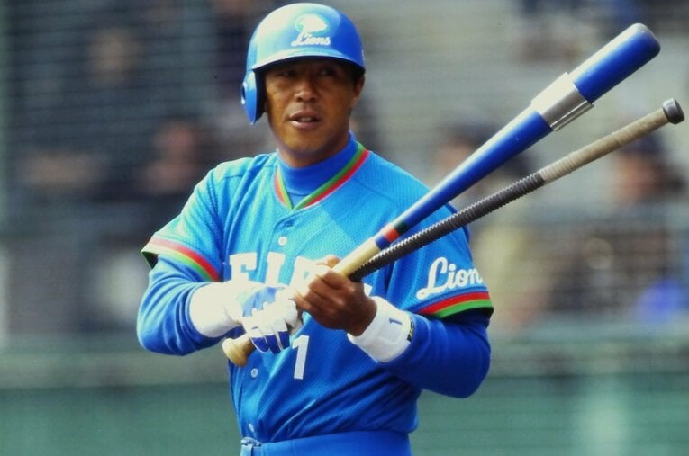 監督が代わって違和感があるなかでFA権を取得した佐々木誠だったが、複数の選択肢から宣言残留を決断した理由とは……？ ／ photograph by Kazuaki Nishiyama