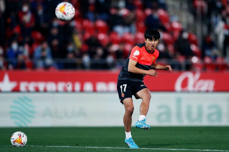 “クボが噛み合わない縦関係”に名手も同情？ 納得できない久保建英の表情、36歳ダビド・シルバの魔術〈撮影者の視点〉(38)