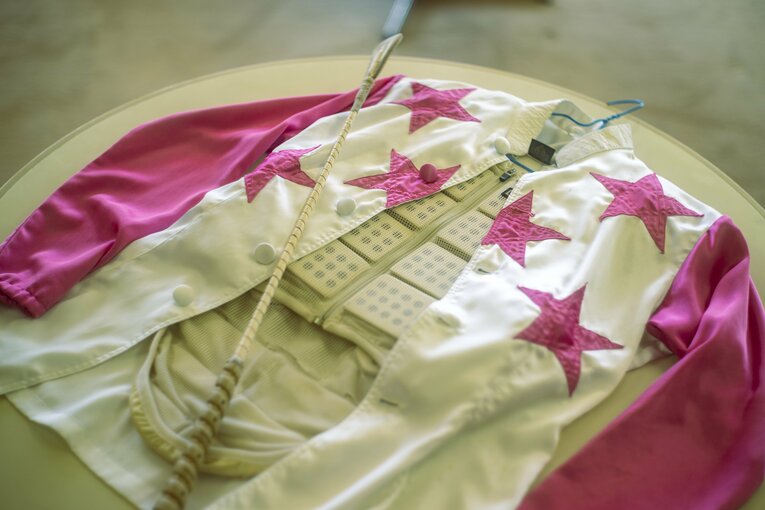 当時着用していた勝負服　©Takuya Sugiyama