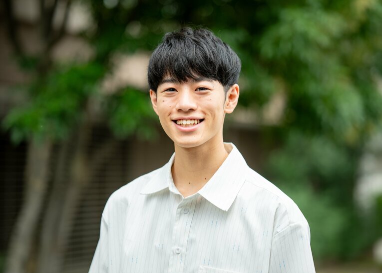 Numberカメラマンが撮り下ろした東問・東言兄弟の特別フォト集！【スワイプするとそのほかの写真もご覧になれます】　©Nanae Suzuki