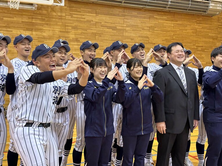 センバツ決定後の別海ナイン　©Yuji Yanagawa