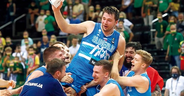 東京オリンピック スロベニア代表 ルカ・ドンチッチ ユニフォーム レプリカ