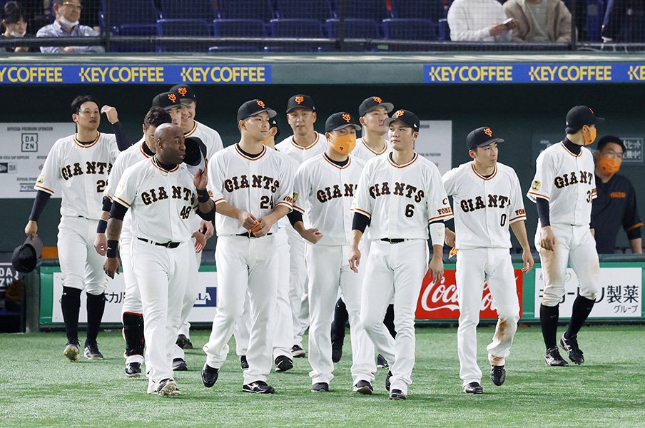 9回打ち切りと優勝争い ~引き分け試合増加の影響は?~<Number Web> photograph by KYODO