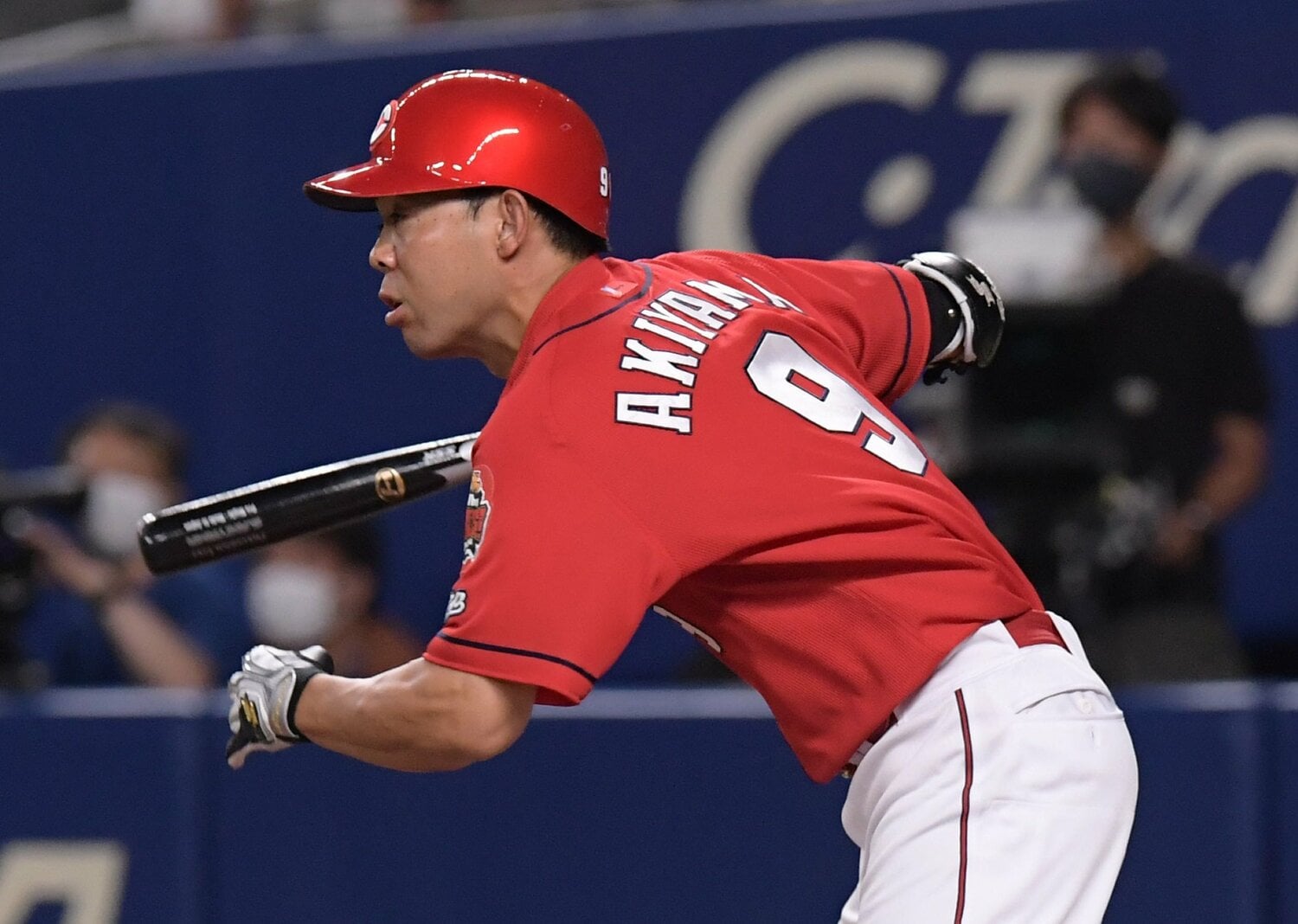 日本復帰初戦では早くもマルチ安打をマークするなど、安打製造機の今後に注目だ ©Sankei Shimbun