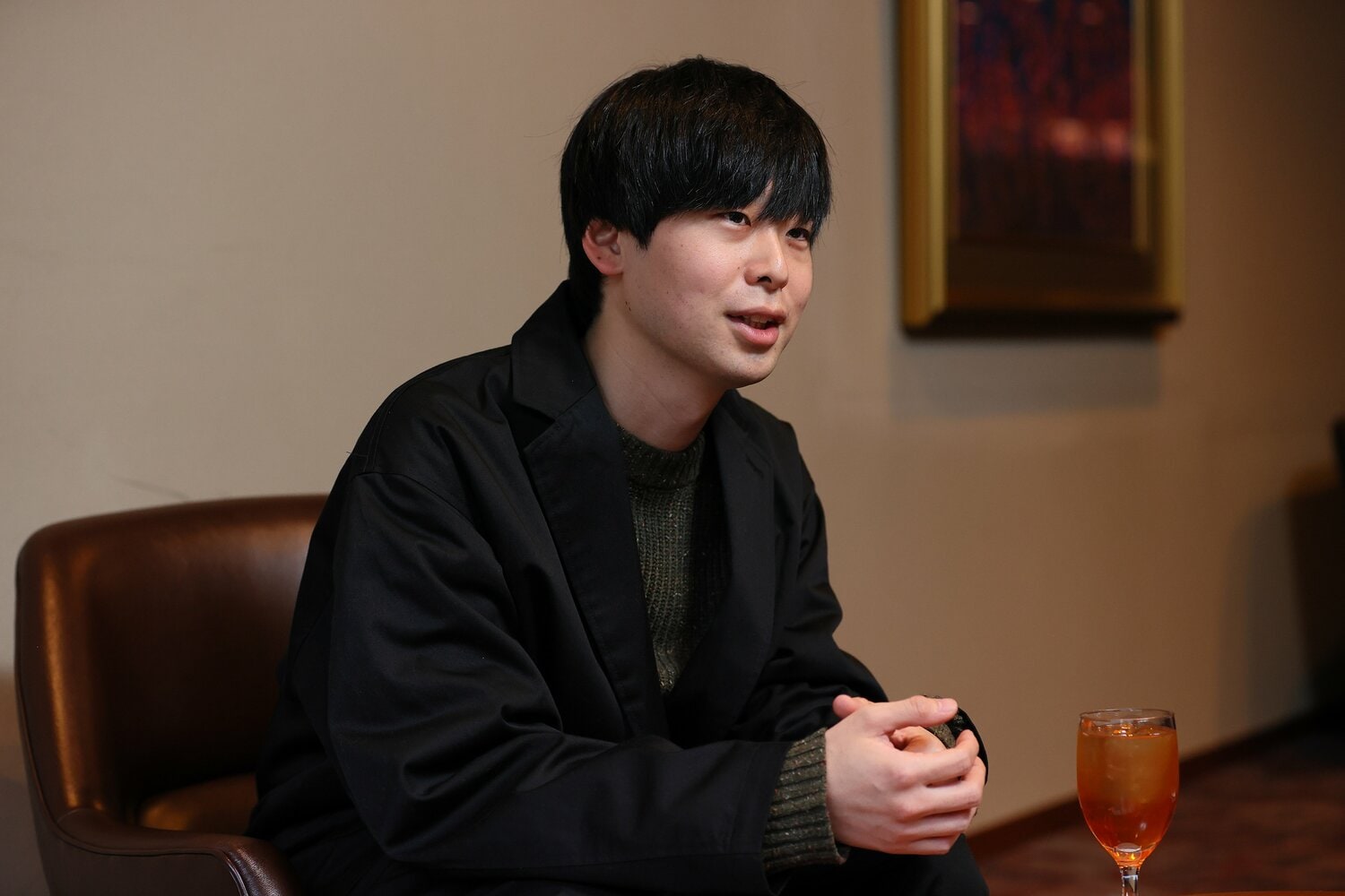 インタビューに応じてくれた栗尾さん　©Shigeki Yamamoto