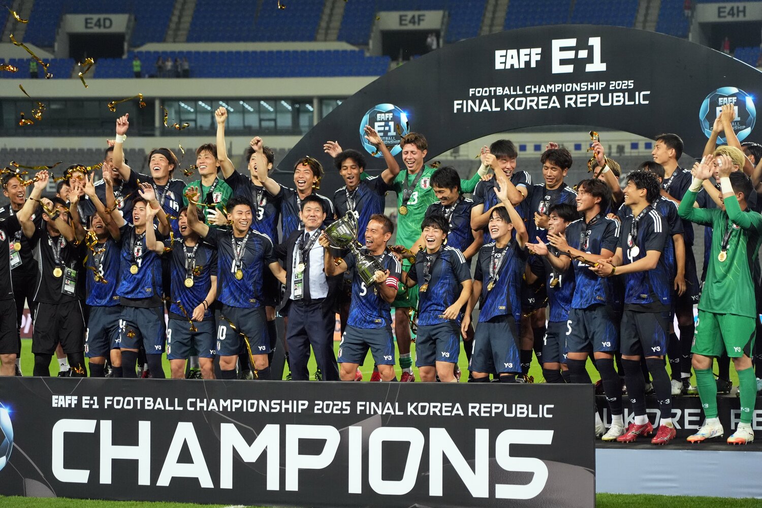 初招集メンバー多数の国内組で挑んだE-1選手権で優勝　©Getty Images